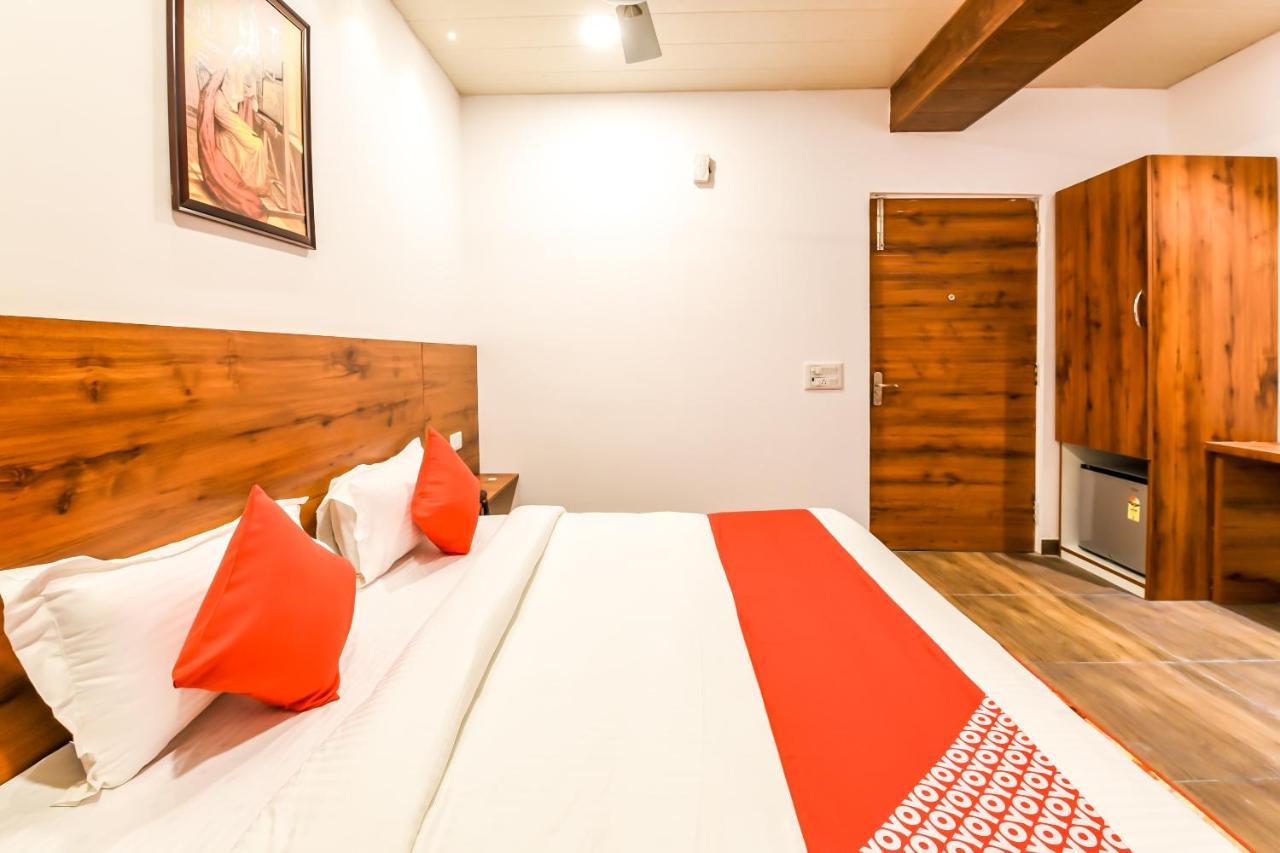 Hotel Capital O 19133 Oak Tree Nové Dillí Exteriér fotografie