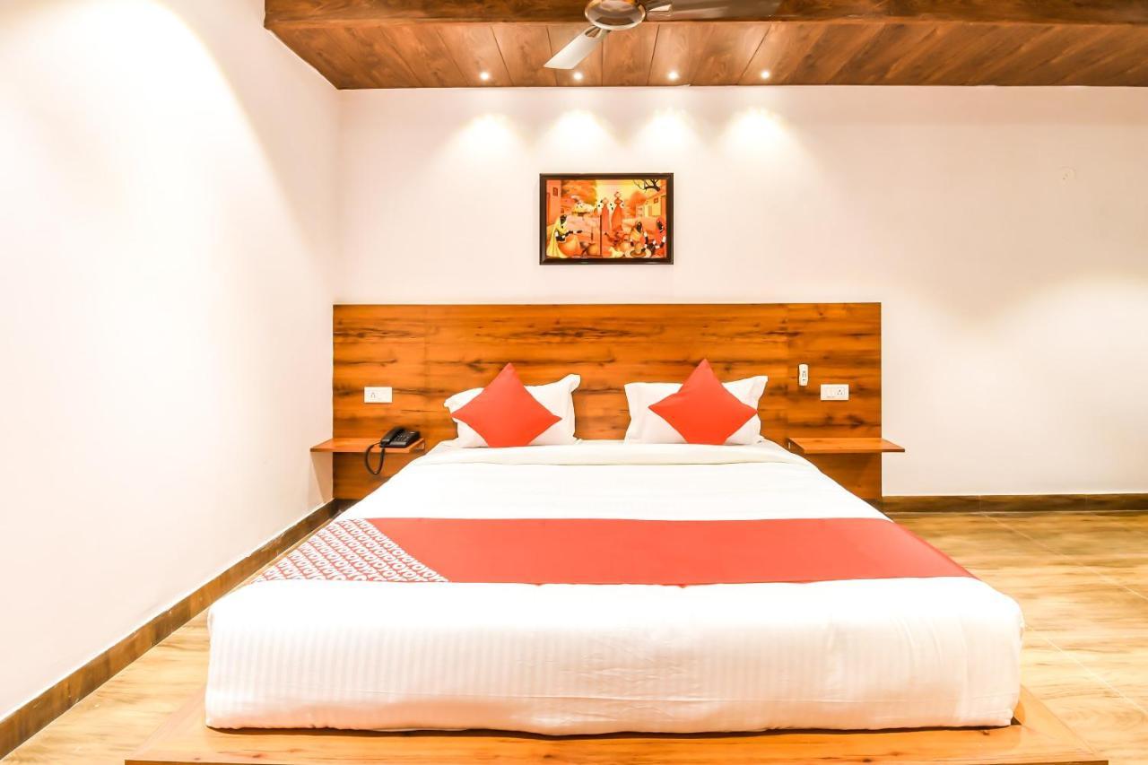 Hotel Capital O 19133 Oak Tree Nové Dillí Exteriér fotografie